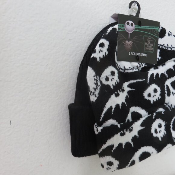 (#121) Disney The Nightmare Before Christmas 2 Pack Black & white Beanie Set - Picture 3 of 6